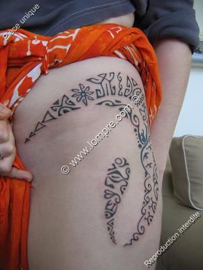 cuisse-tattou-tribale-polinesien_a